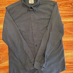L.L. Bean Men's Dark Gray Patterned Shirt